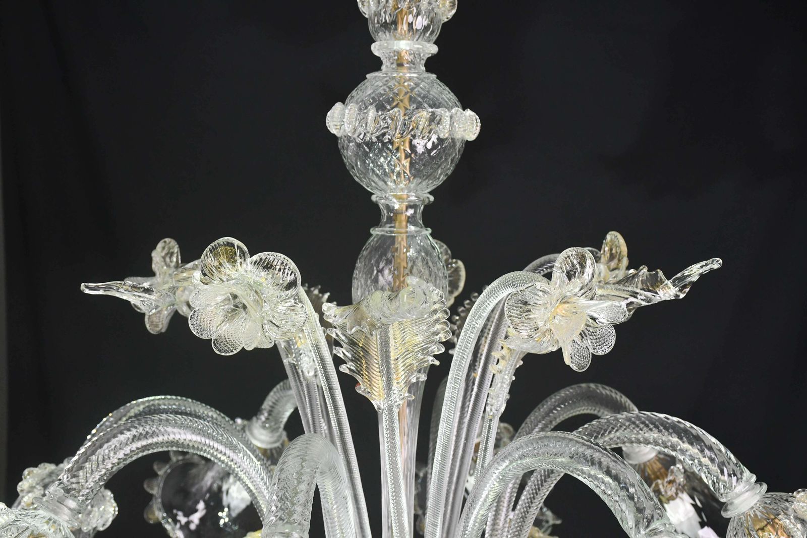 photo for sale Wonderful Large Size Venetian Chandelier, Transparent And Gold Murano Glass