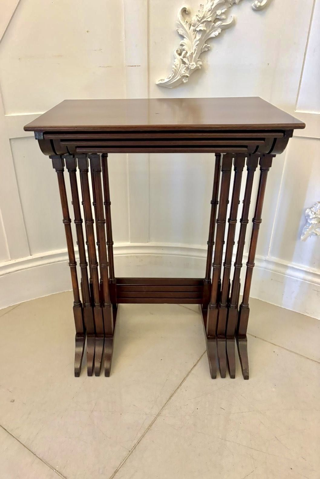 photo vinterior Antique Mahogany Quartetto Nest Of Tables With Satinwood Inlay