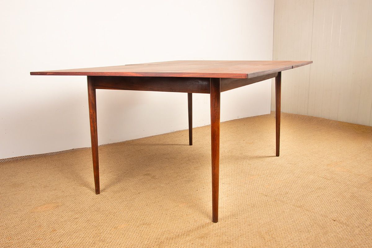 photo vintage Table à manger danoise extensible en palissandre et laiton par Poul Volther pour Frem Møbelfabrik, 1960.