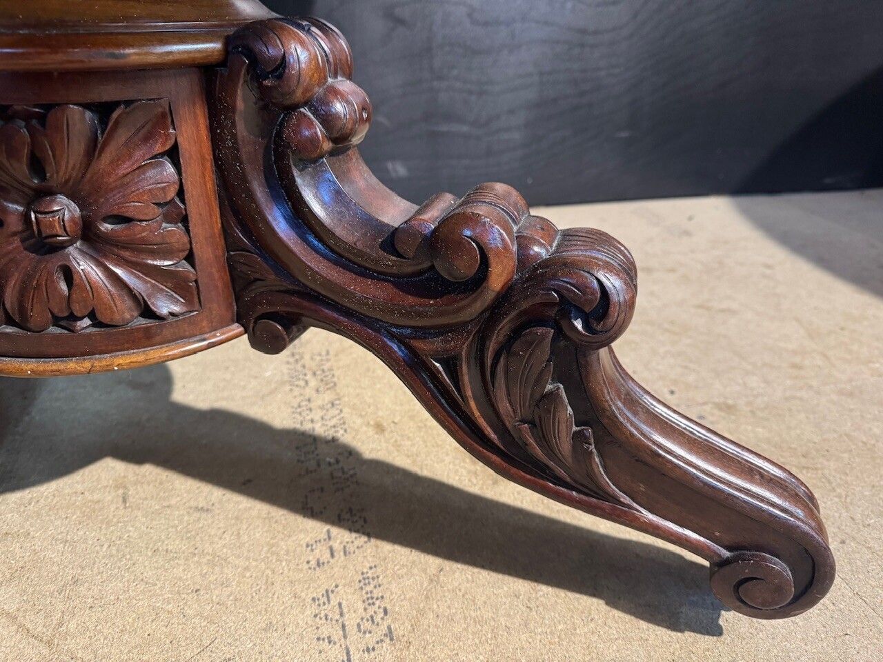 photo for sale French Round Gueridon Centre Table