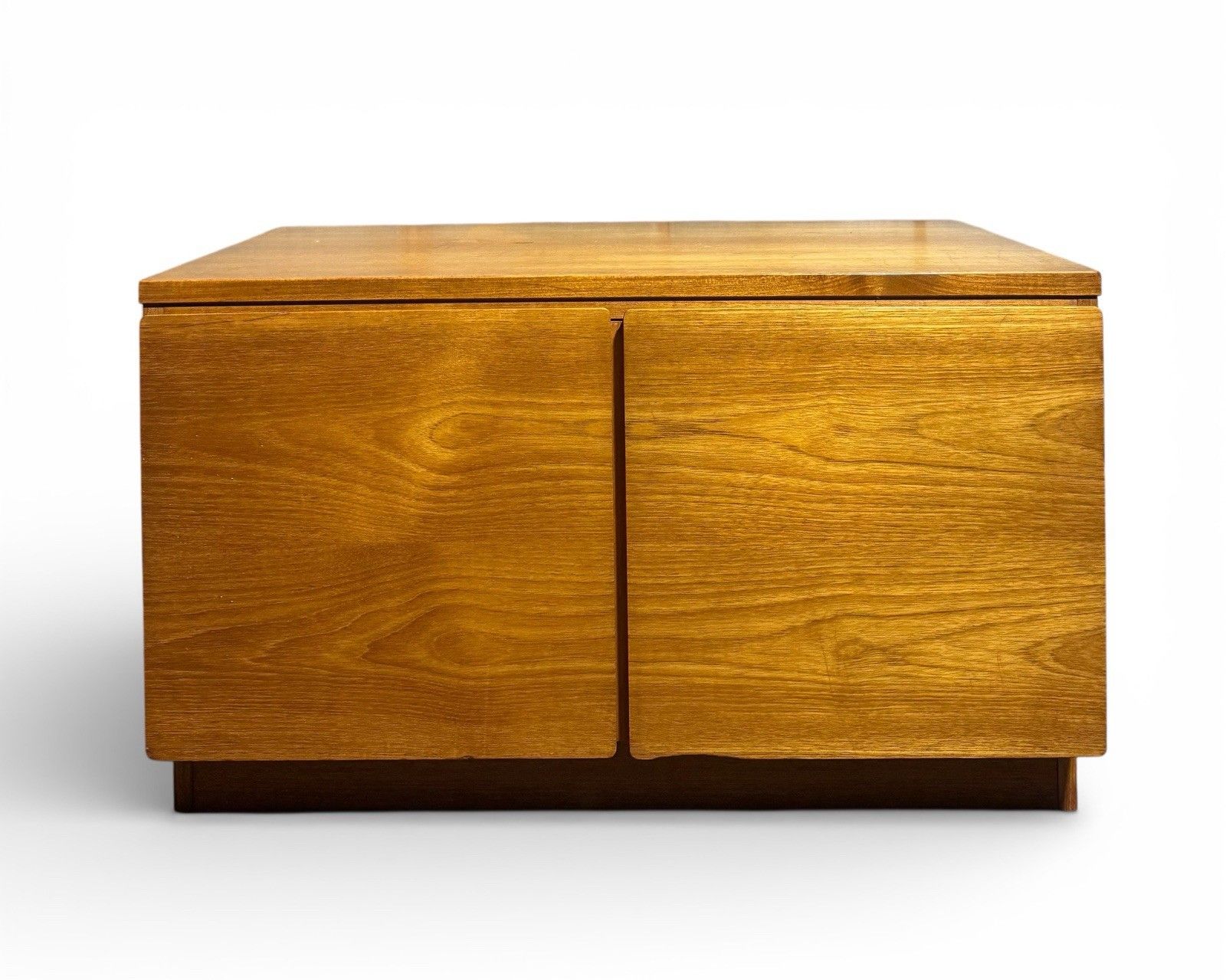 Teak Beaver And Tapley Media Unit Cupboard Cabinet Mid Century Retro C1970s photo vinterior