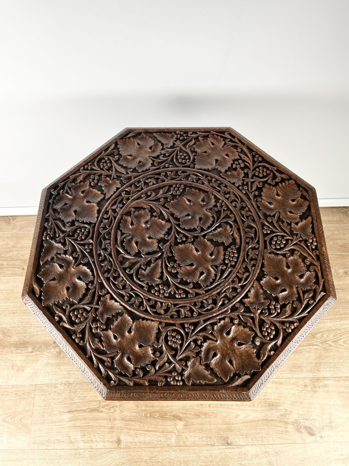 Beautifully Carved Indian Folding Side Table, Late 19th – Early 20th Century photo vinterior