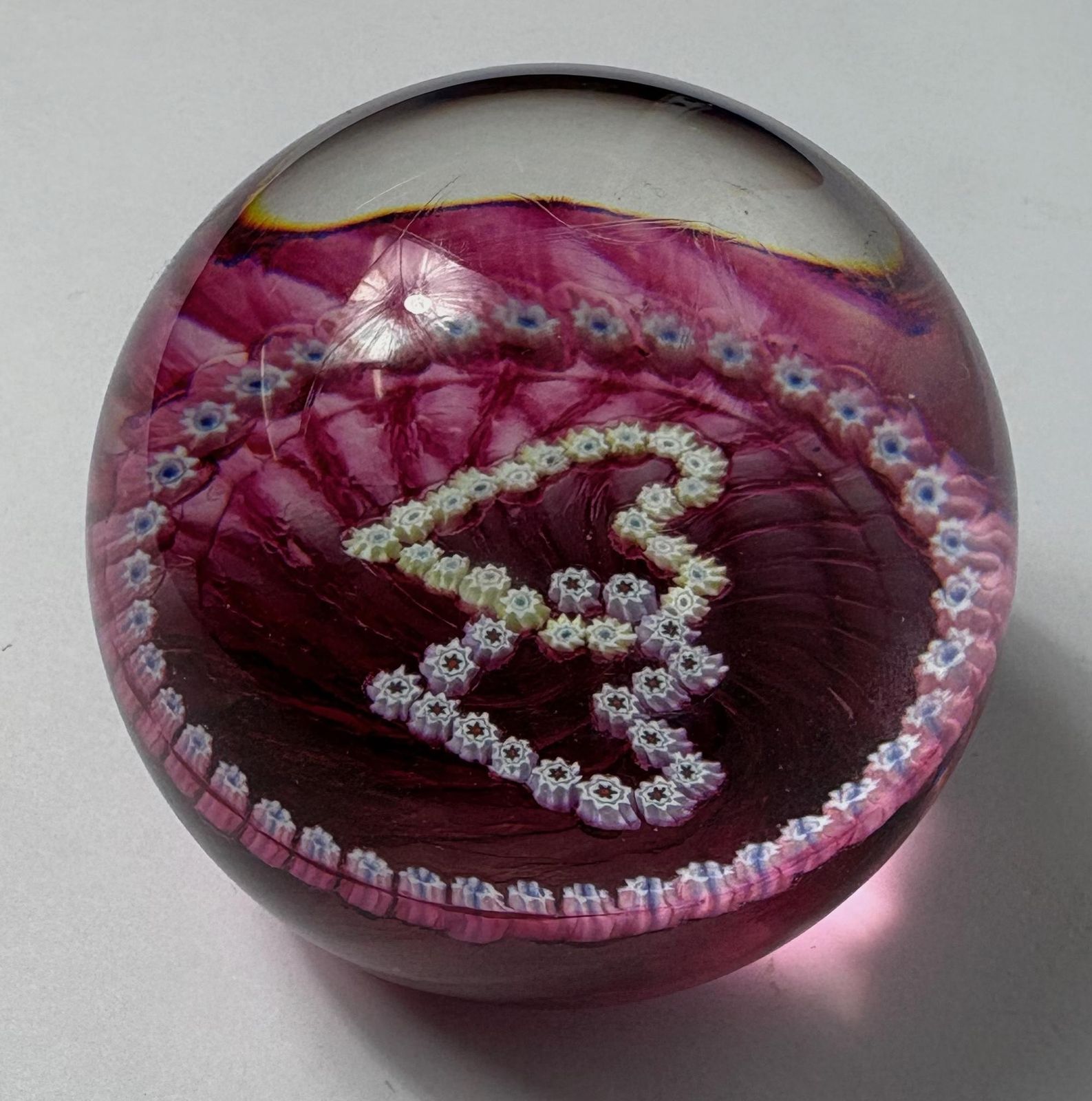 Caithness “Double Heart” Millefiori Glass Paperweight – Scottish Studio Glass, Cranberry Swirl photo 50.0