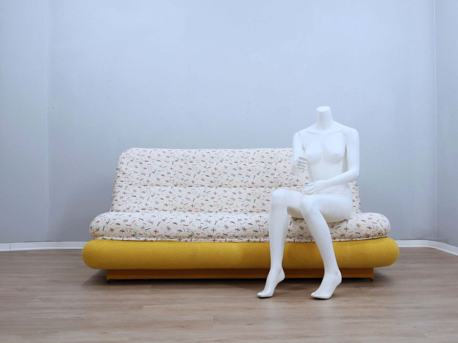 Furniture DR. Jekyll & Mr. Hyde Modular Sofa Bed By Poltrona Frau 1980s photo