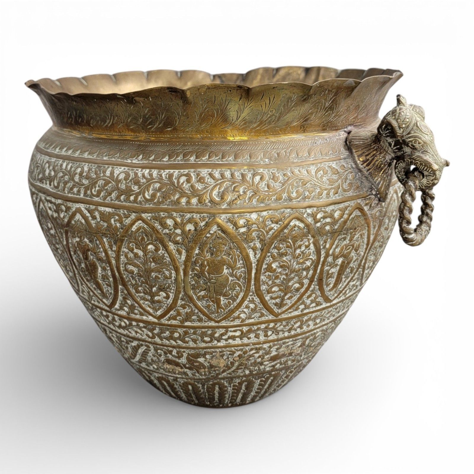 Large Indian Raj Period Hand Engraved Brass Jardinière, C. 1870–1890 photo vinterior