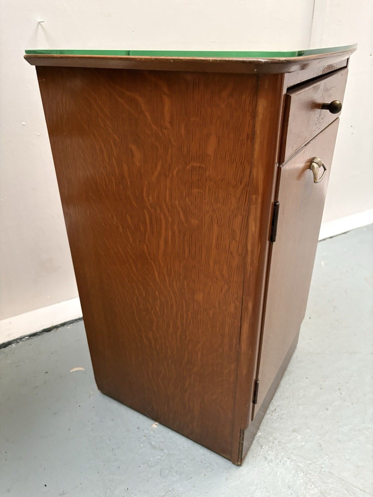 220.0 Pair Of Lebus Bedside Cabinet / Art Deco Oak Style Pot Cupboard photo