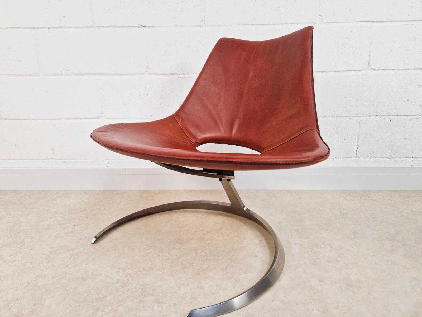 photo furniture Preben Fabricius & Jørgen Kastholm Pair Scimitar Is63 Mid Century Leather Lounge Chairs