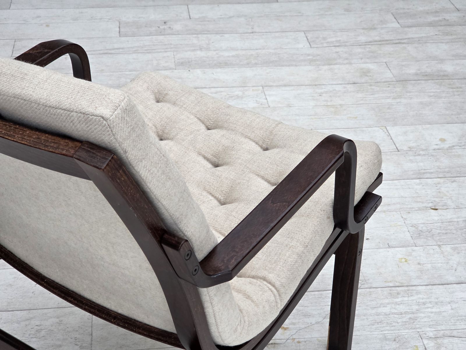 photo vinterior 1970s, Scandinavian Armchair, Furniture Wool, Dark Beech Wood.