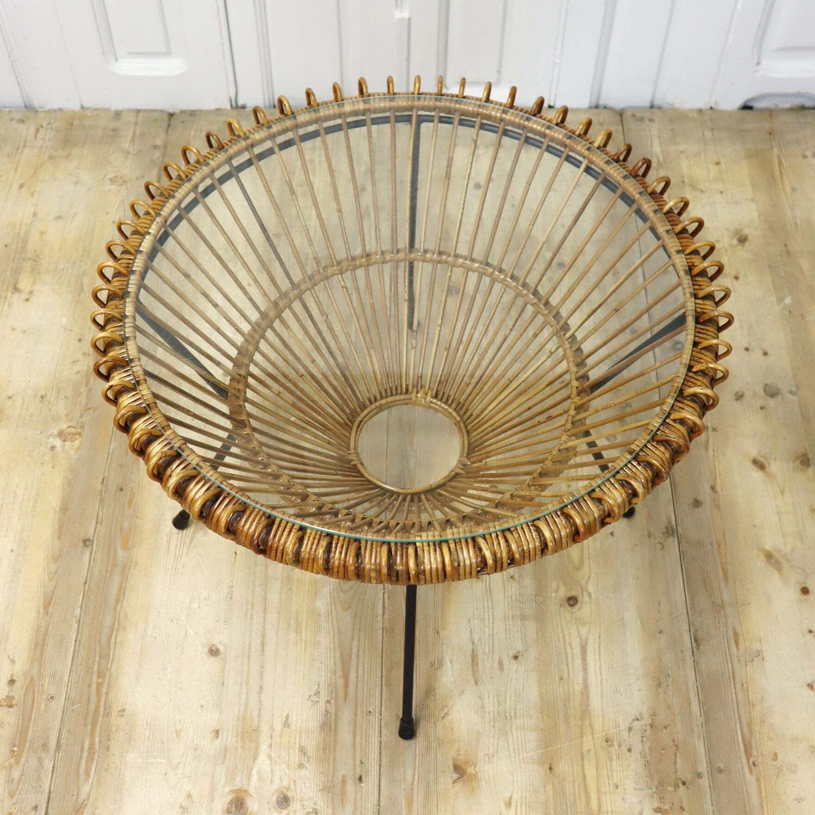 Mid Century Rattan Franco Albini Coffee Table. photo 495.0