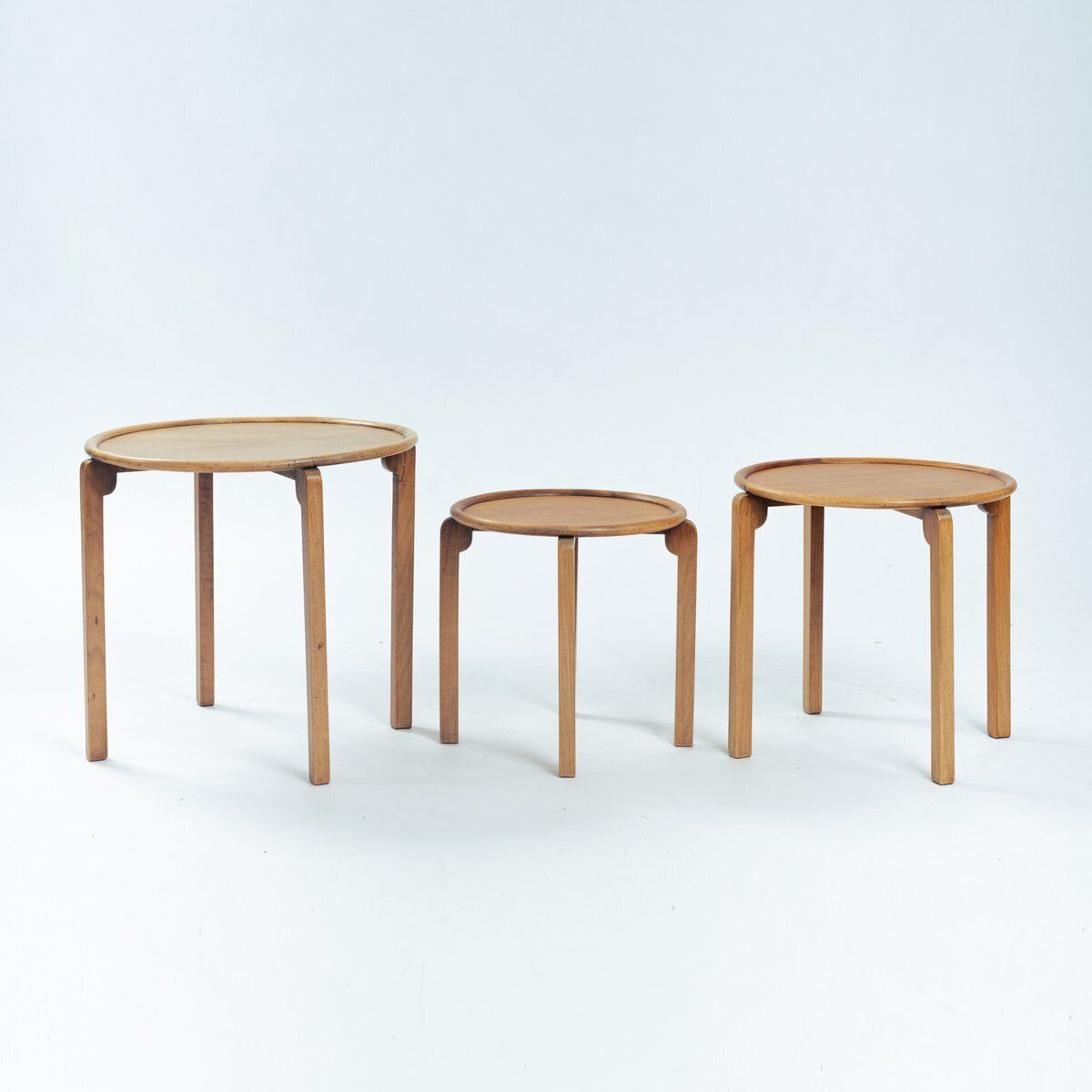 Art Deco Oak Wooden Round Amsterdam School Nesting Tables, The Netherlands, 1920s, Set Of 3 photo Furniture