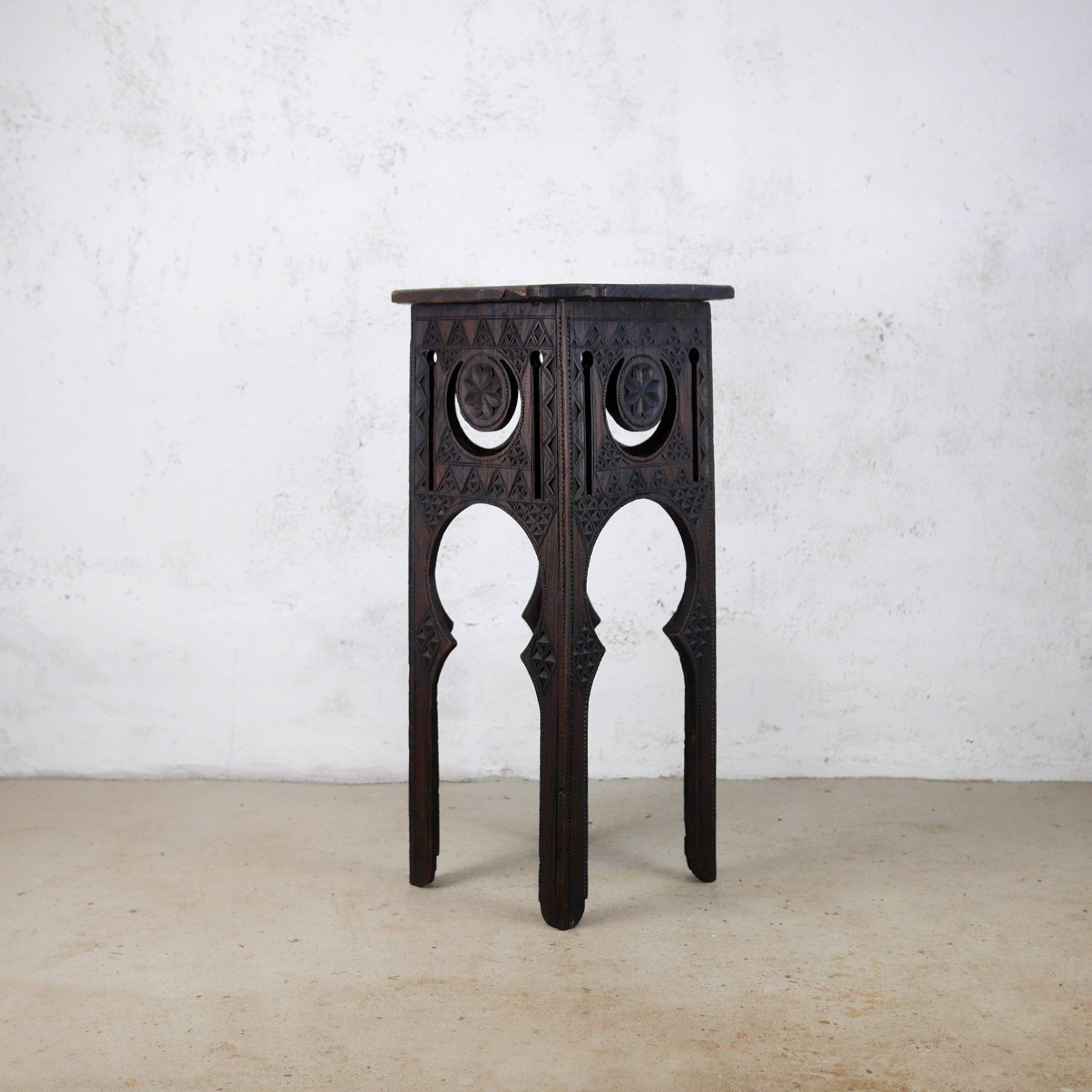 Antique Arts & Crafts Carved Moorish Hard Dark Wood Lamp Side Table #103111 photo furniture