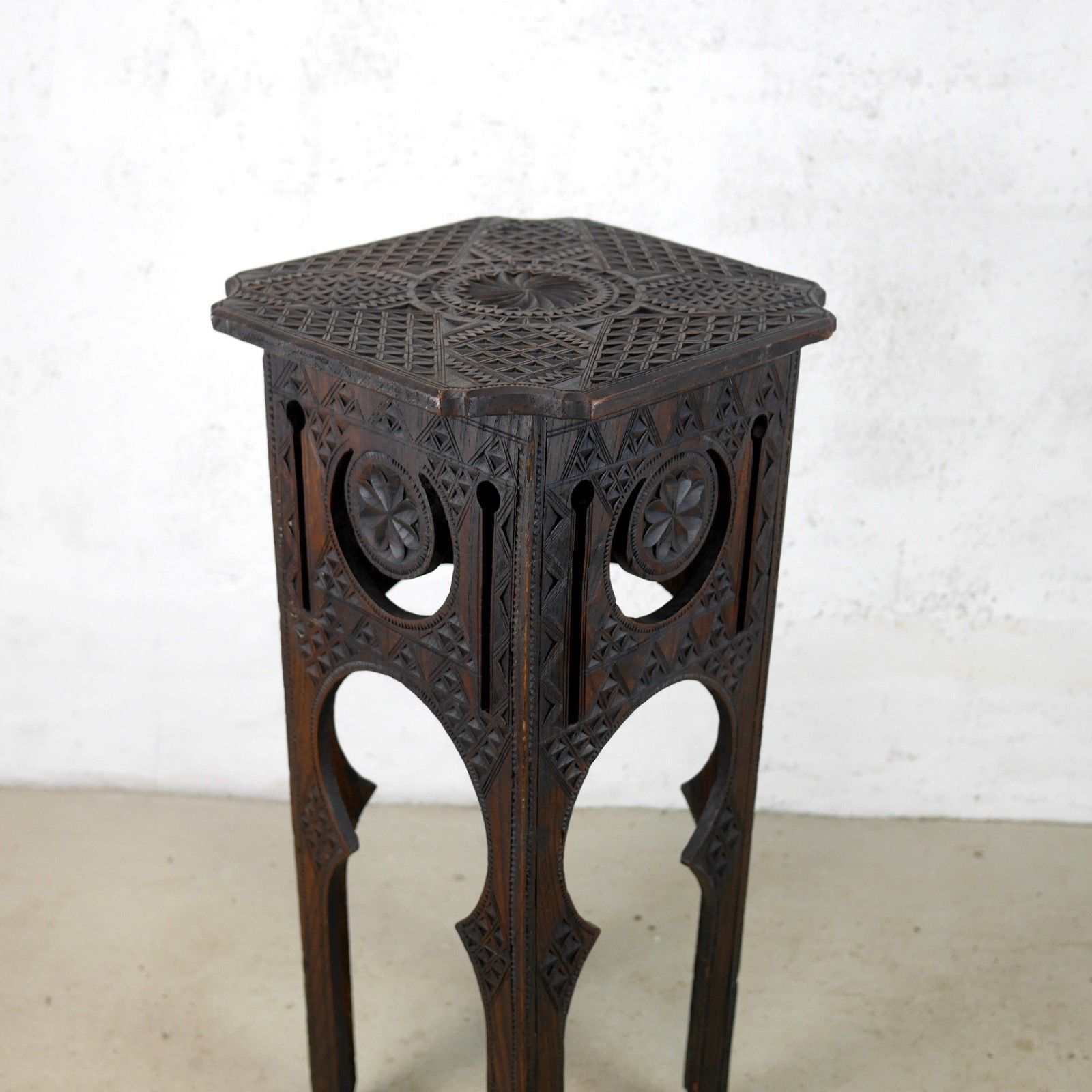photo buy Antique Arts & Crafts Carved Moorish Hard Dark Wood Lamp Side Table #103111