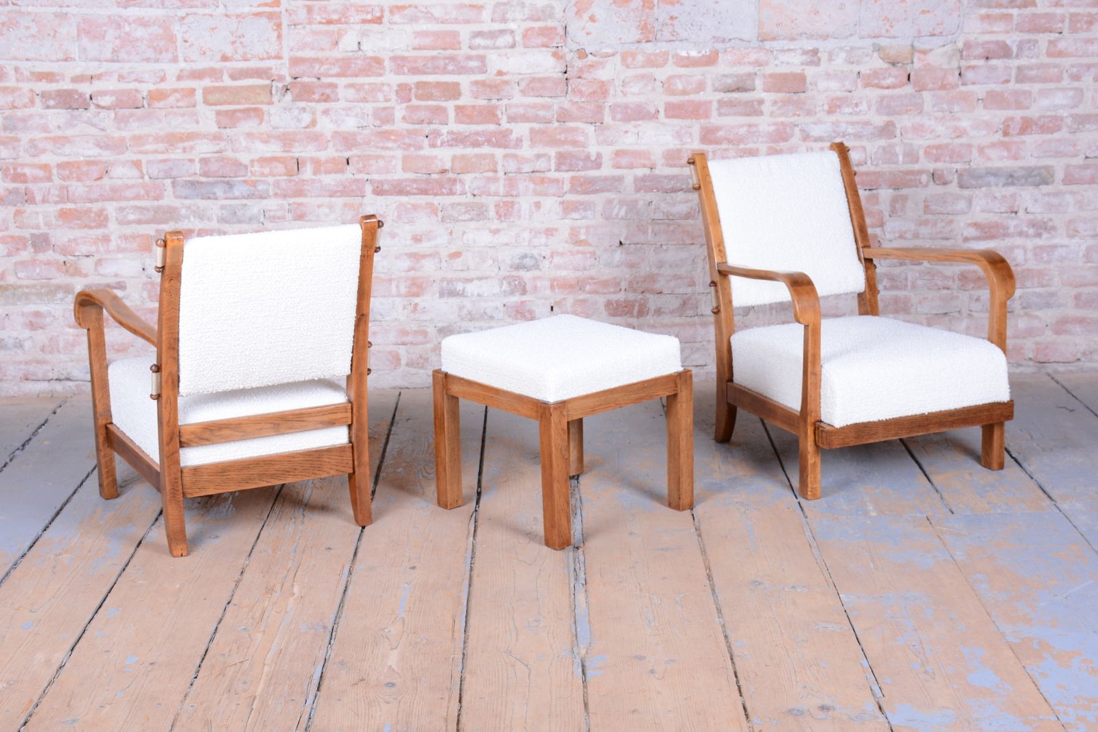photo vinterior Pair Of Restored Art Deco Armchairs, By Krásná Jizba, Oak, Czech, 1930s