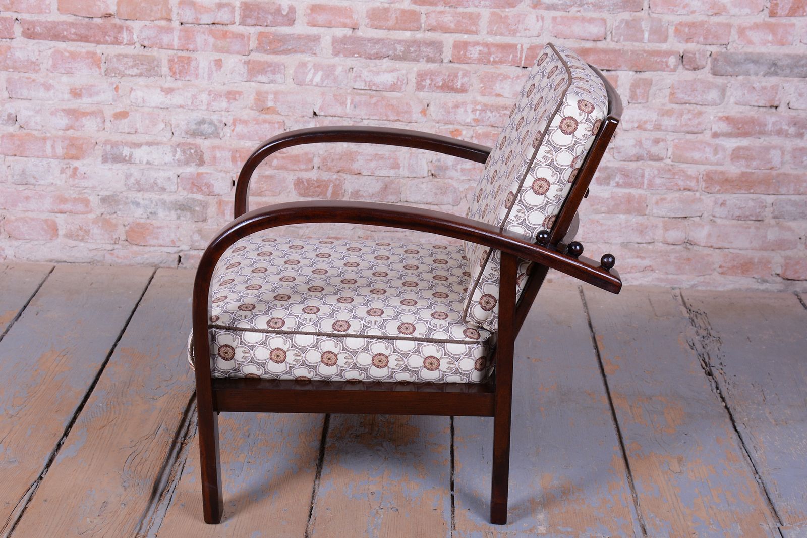 Restored Art Deco Adjustable Armchair, By Thonet, Beech, Polished, Czech, 1920s photo Furniture