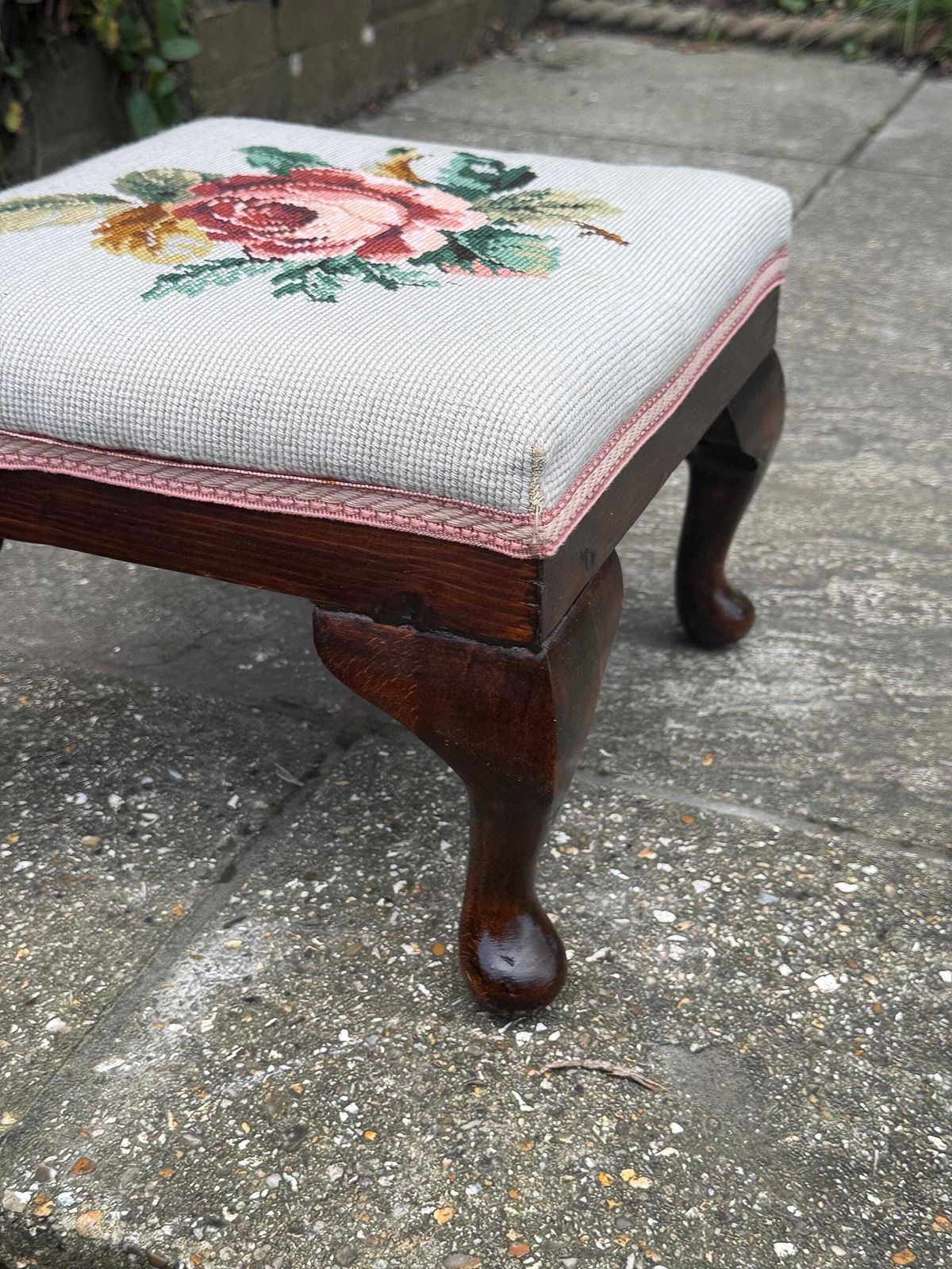 photo for sale Vintage Rose Floral Needlepoint Upholstered Footstool With Cabriole Legs, Traditional Style Fireside Stool, C.1970s–1980s