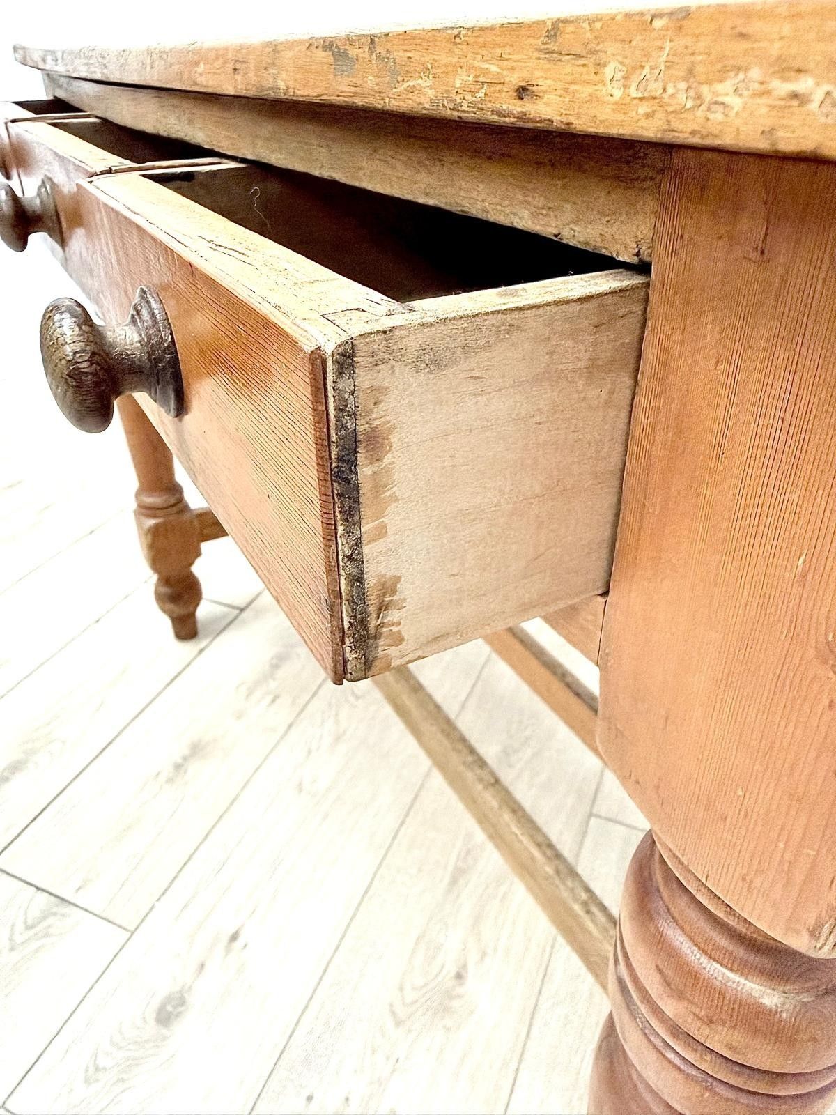 695.0 Vintage French Pine Drop Leaf Farmhouse Table Three Drawer  Delivery Available 0001. photo