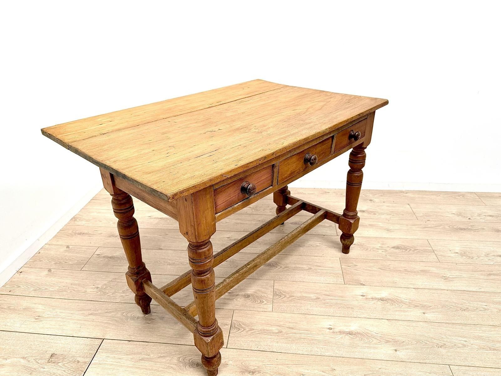 photo vinterior Vintage French Pine Drop Leaf Farmhouse Table Three Drawer  Delivery Available 0001.