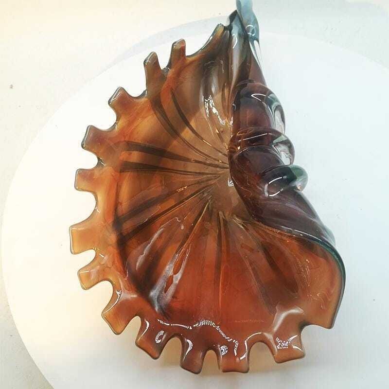 1960s Large Shell Sculpure In Hand   Worked Murano Glass. Made In Italy . 34 Cm. / 13.38 Inches. photo vinterior