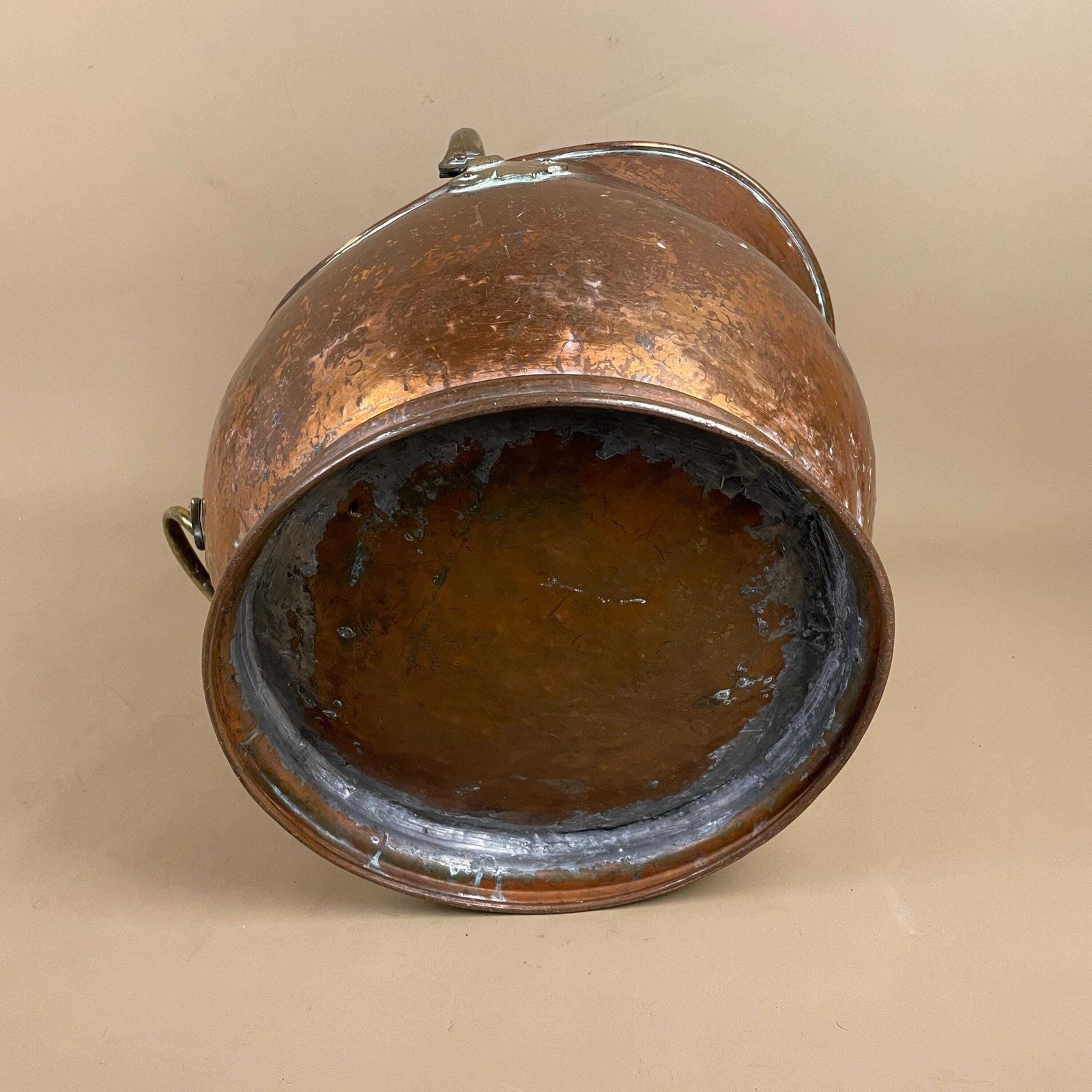 69.0 Antique Metal Copper Coal Bucket Gold Brass Handle Fireside Fire Side Scuttle Log Helmet Farmhouse Cottage Shovel Vintage Fireplace Logs photo