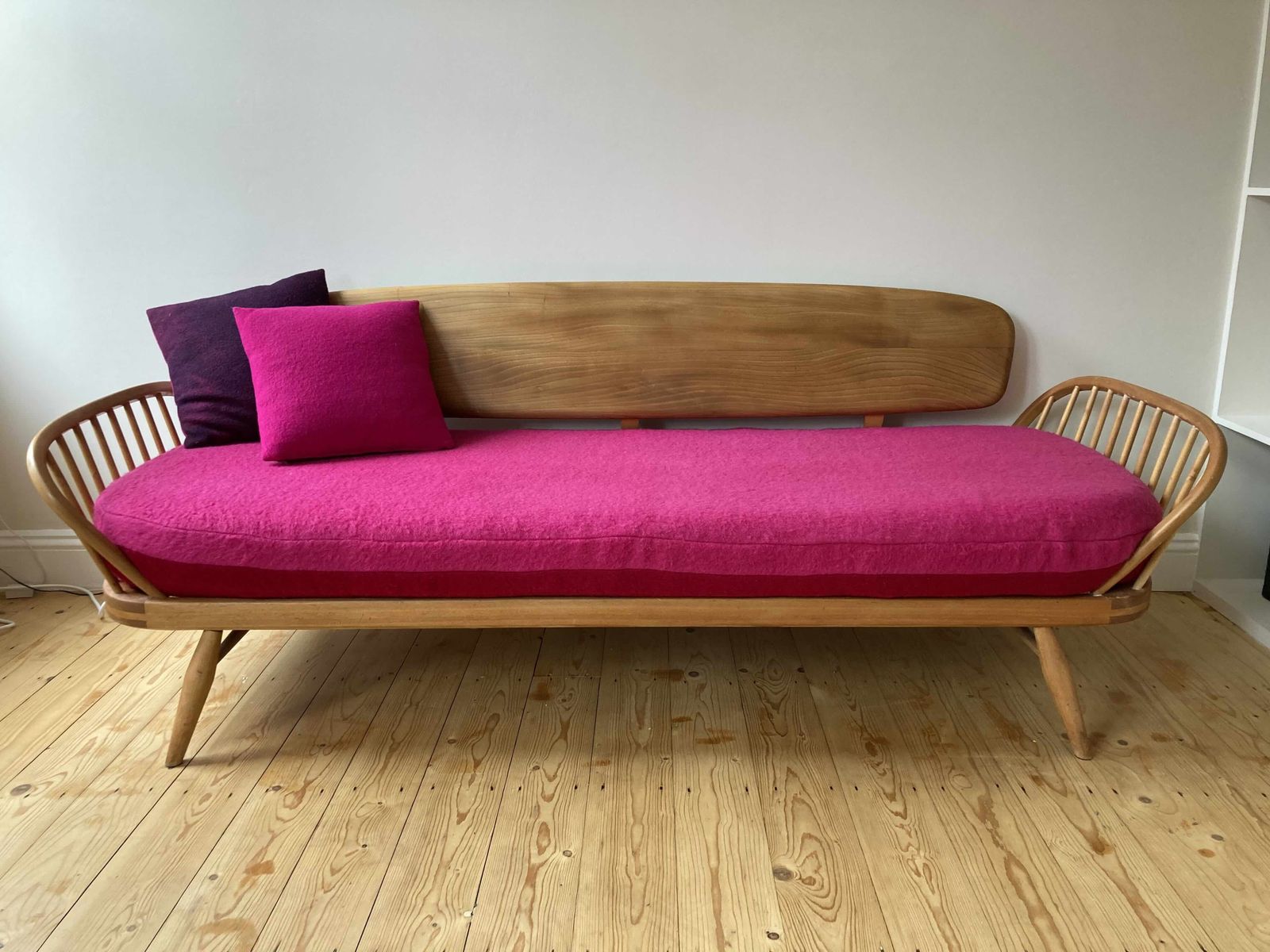 Vintage Ercol 355 Studio Couch Daybed Fully Restored With Hand Dyed Wool Choice Of Colour photo furniture