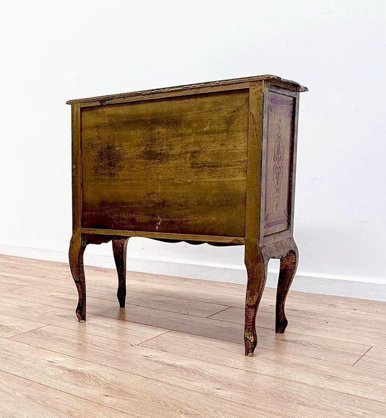 photo vinterior Vintage Quality Italian Florentine Cabinet Rare Older Example   Delivery Available 0232.