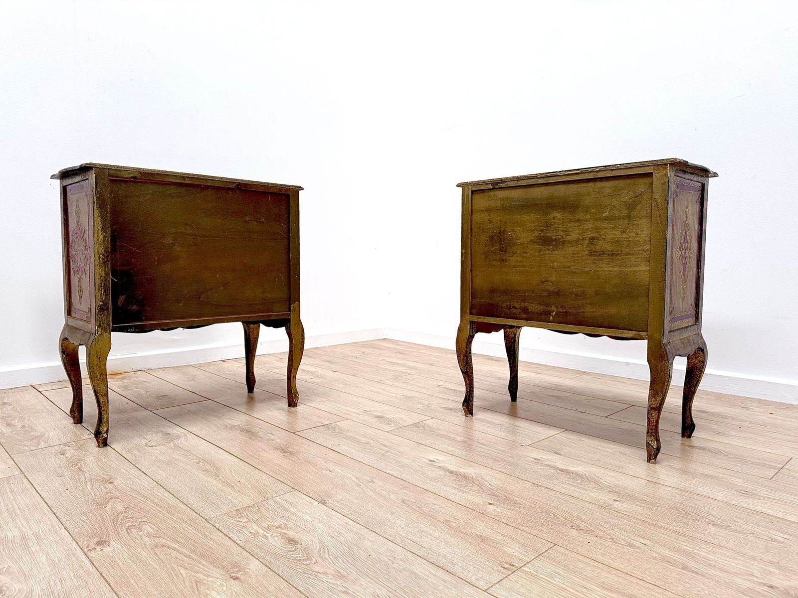 photo vinterior Superb Near Pair Italian Florentine Cabinets  Early 20th Century Delivery Available 0207.