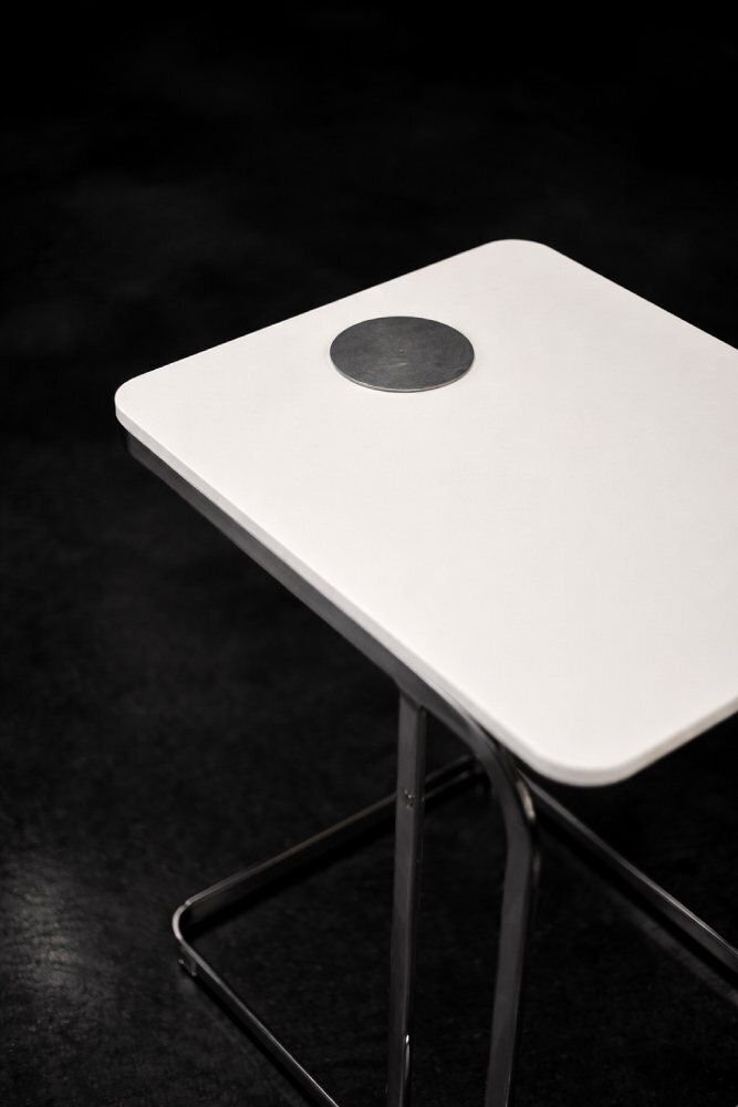 photo buy Vintage Italian White Coffee Tables By Antonio Citterio For Flexform, 1997, Set Of 2