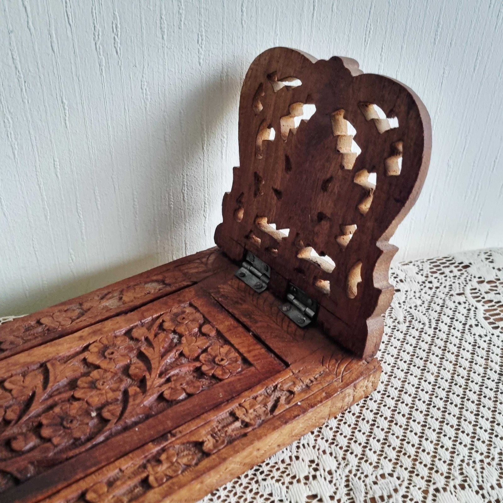 Vintage Indian Wood Bookrest/Bookshelf/Book Trough photo 61.0