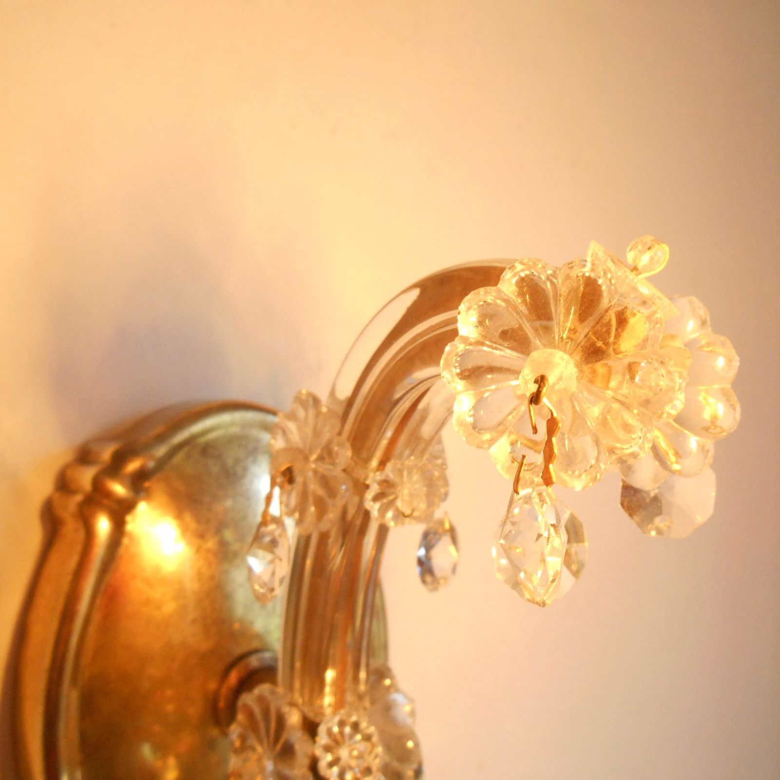 A Pair Of Marie Therese Crystal Glass Wall Sconces photo vinterior