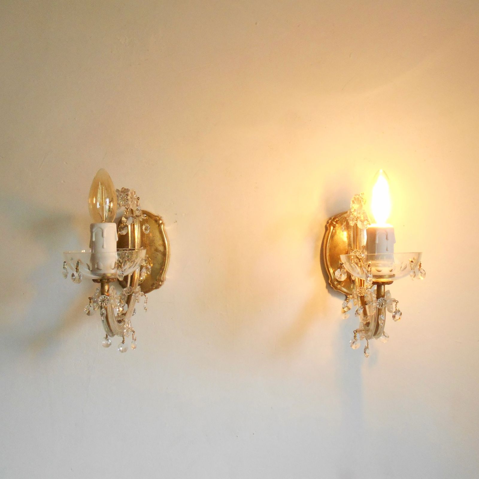 A Pair Of Marie Therese Crystal Glass Wall Sconces photo buy