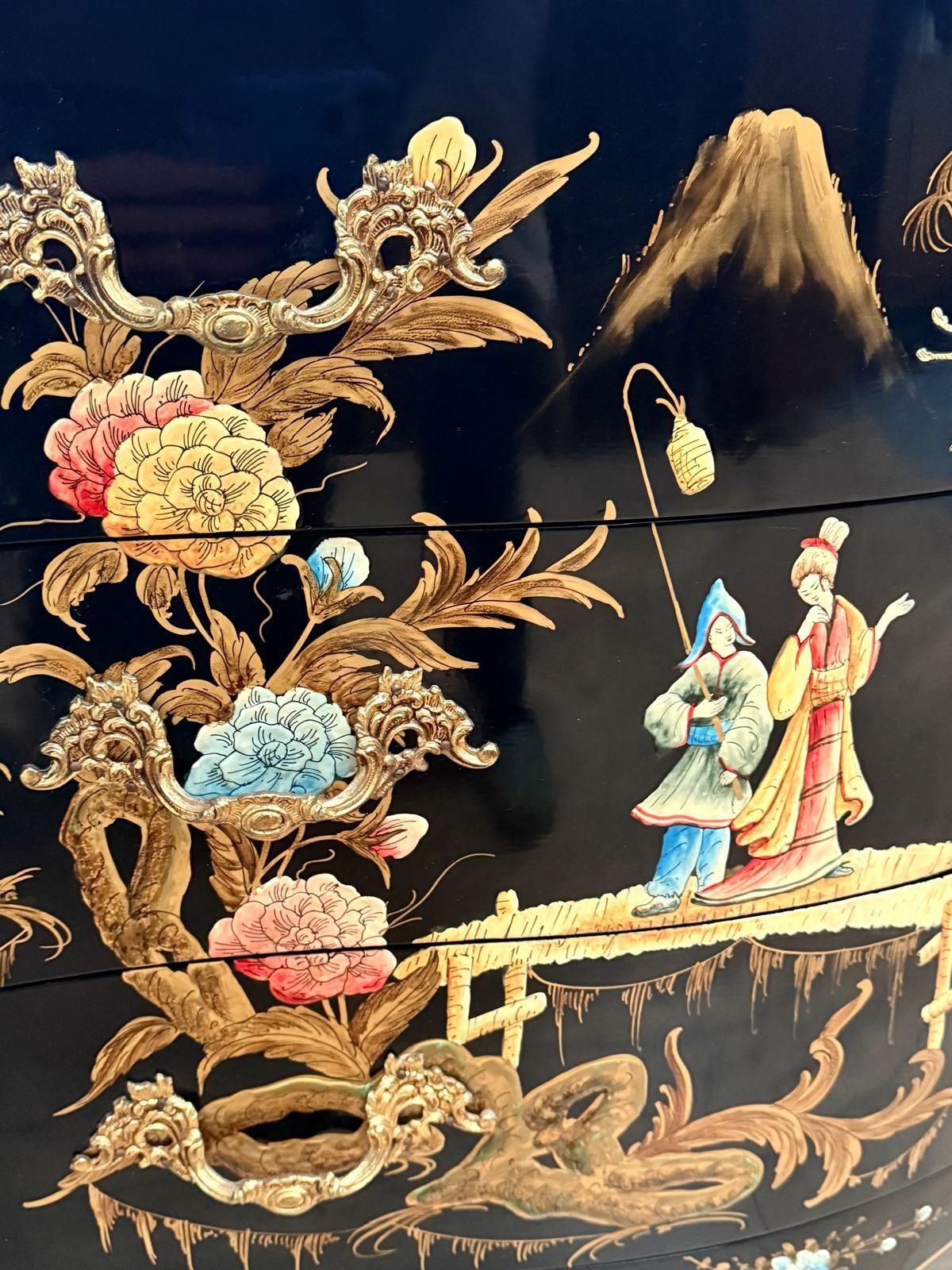 1845.0 Black Lacquer Chest Hand Painted Decorative Chinese Antique 0229. photo