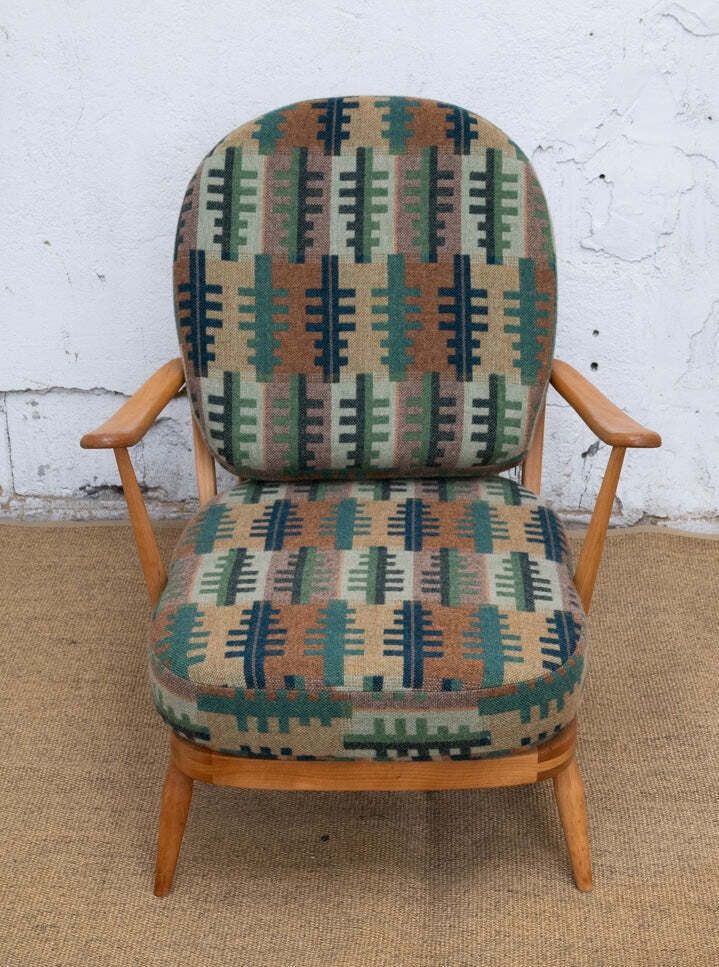 Vintage  Ercol Windsor 203 Armchair Fully Restored Melin Tregwynt Welsh photo furniture