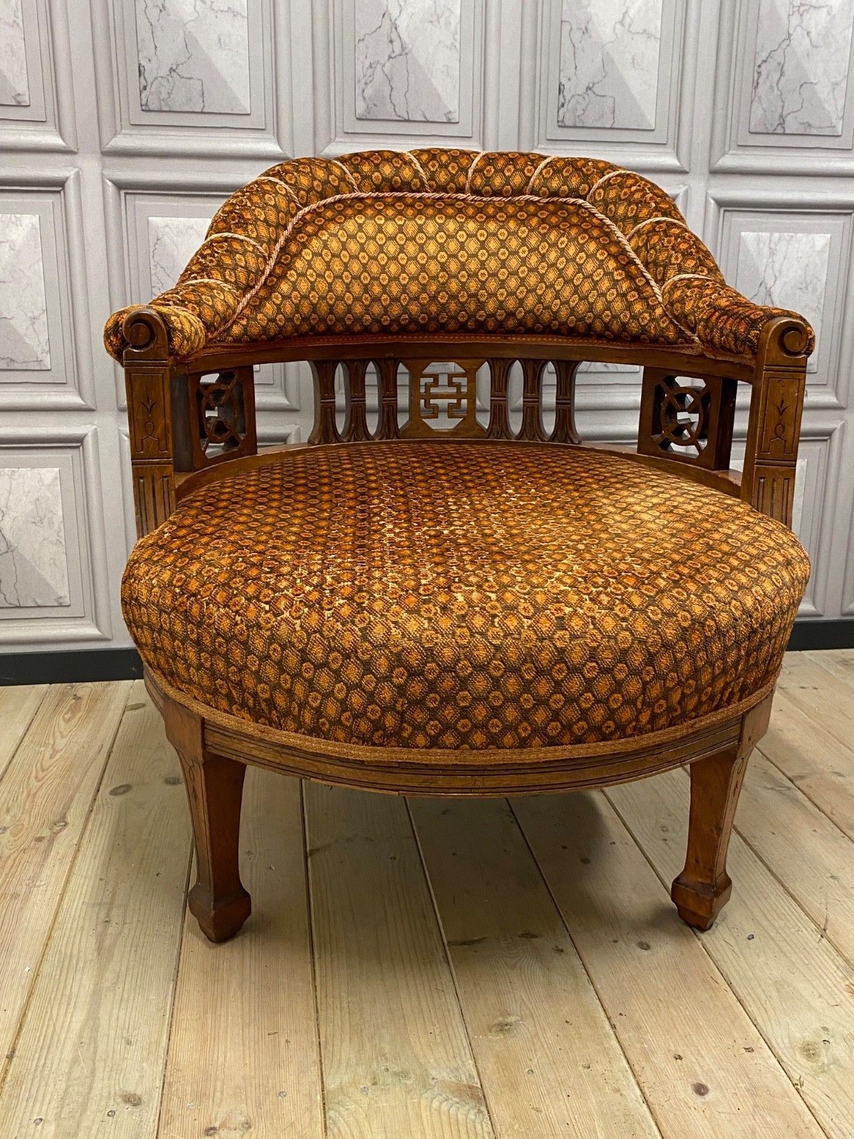 Late Victorian /Early Edwardian Tub Chair photo for sale