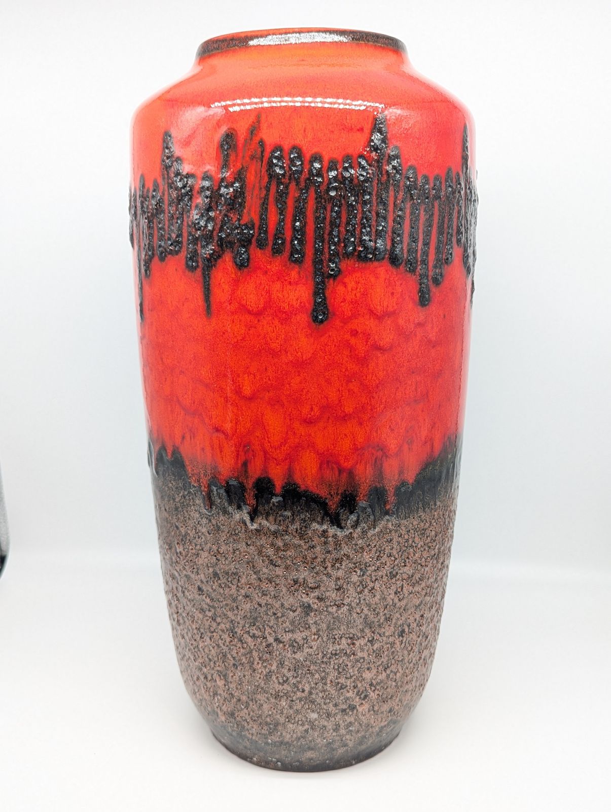 photo vinterior Large West German Lava Floor Vase By Scheurich Model 517–45, C.1970
