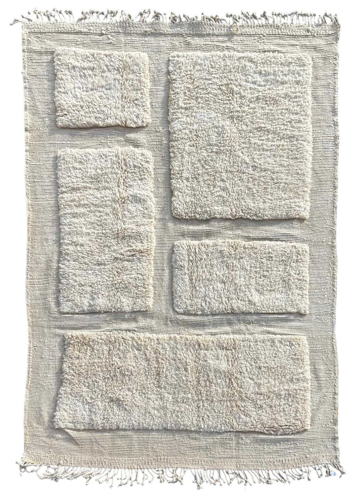 Moroccan Mrirt Wool Rug 200x300 Cm – Handmade Ivory Berber Rug – Minimalist Moroccan Area Rug – Luxury Thick Wool Carpet photo furniture