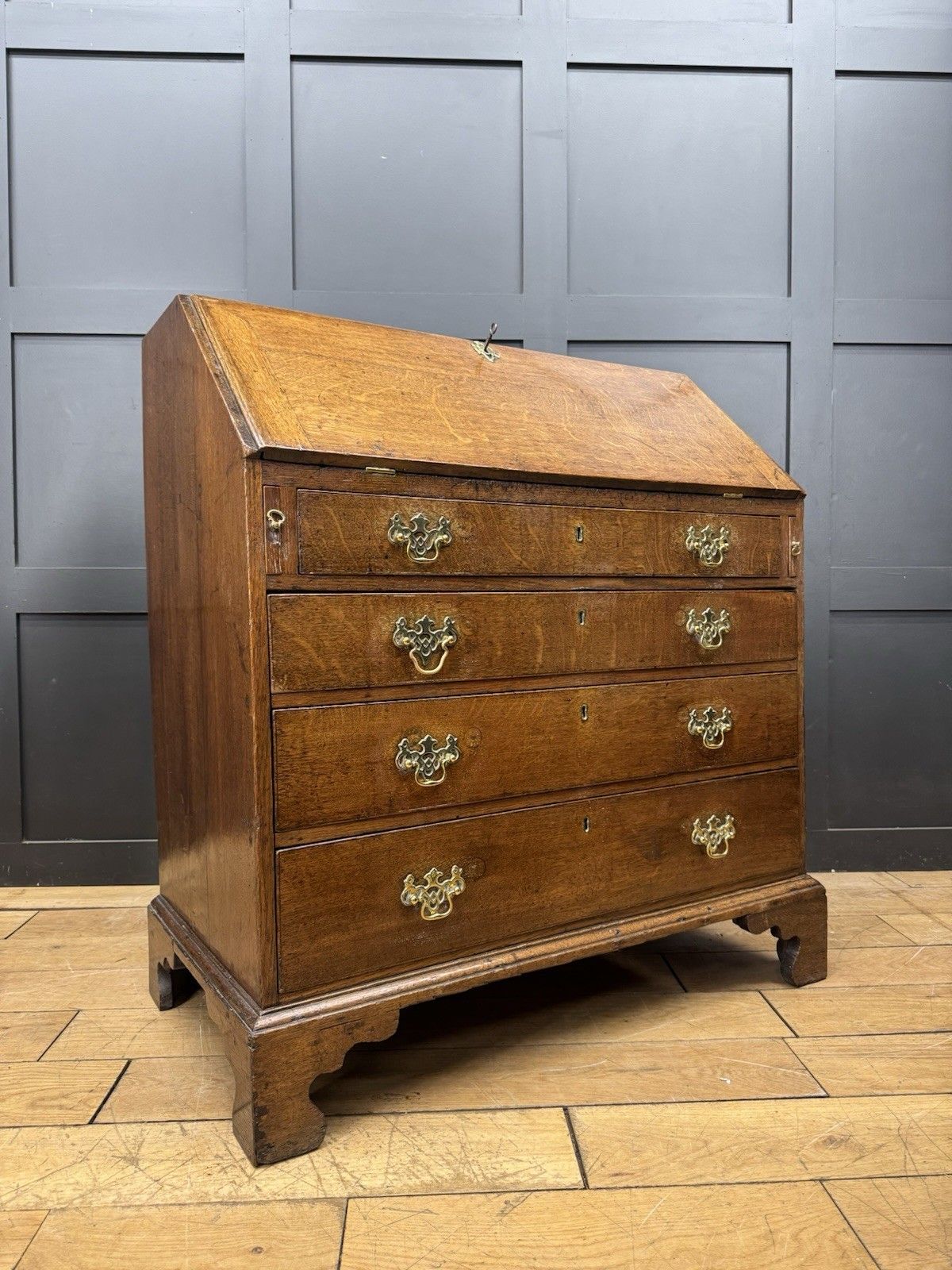 Furniture Georgian Oak Bureau Desk / Writing Desk / Sideboard Chest Of Drawers photo