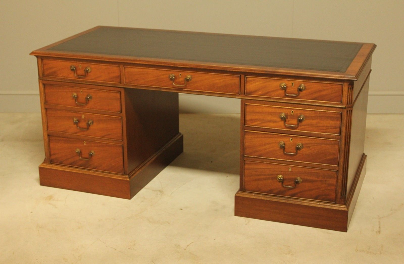 Early 20th Century Curl Mahogany Twin Pedestal Desk photo buy