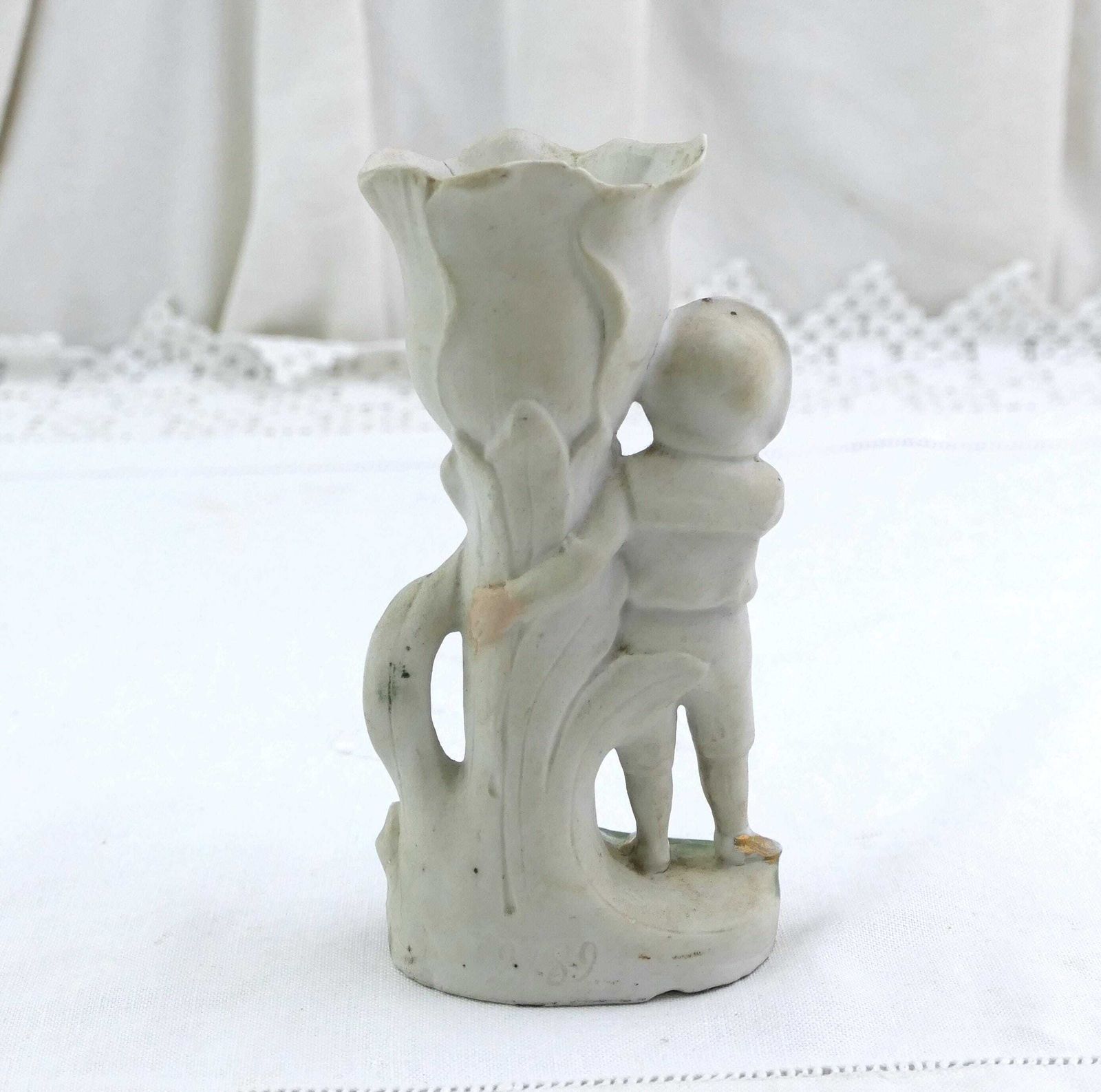 Antique German Bisque Porcelain China Figurine Boy With Large Tulip Flower Vase #2189, Retro Late Victorian Ceramic Collectible Germany photo vinterior