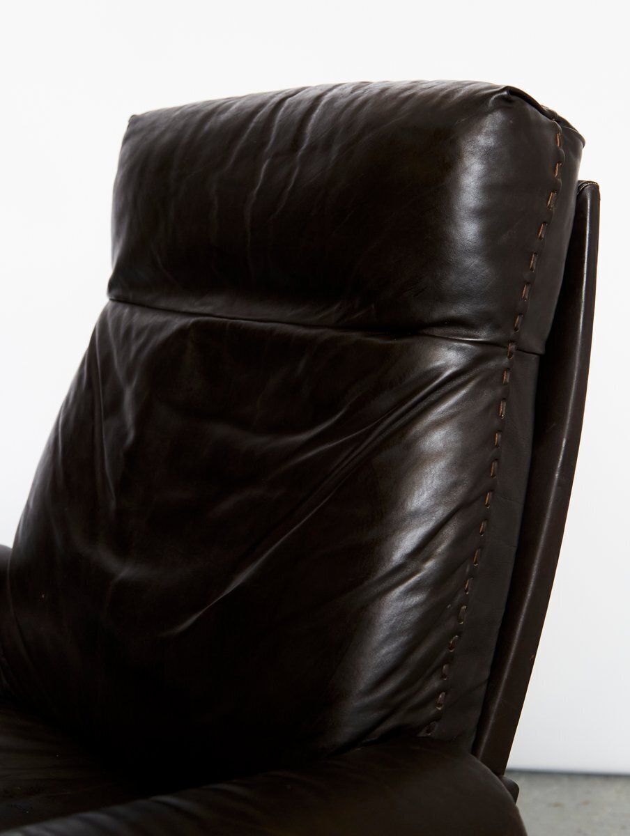 photo furniture Set Of Cow Leather Ds 31 Lounge Chair And Ottoman From De Sede, 1970s