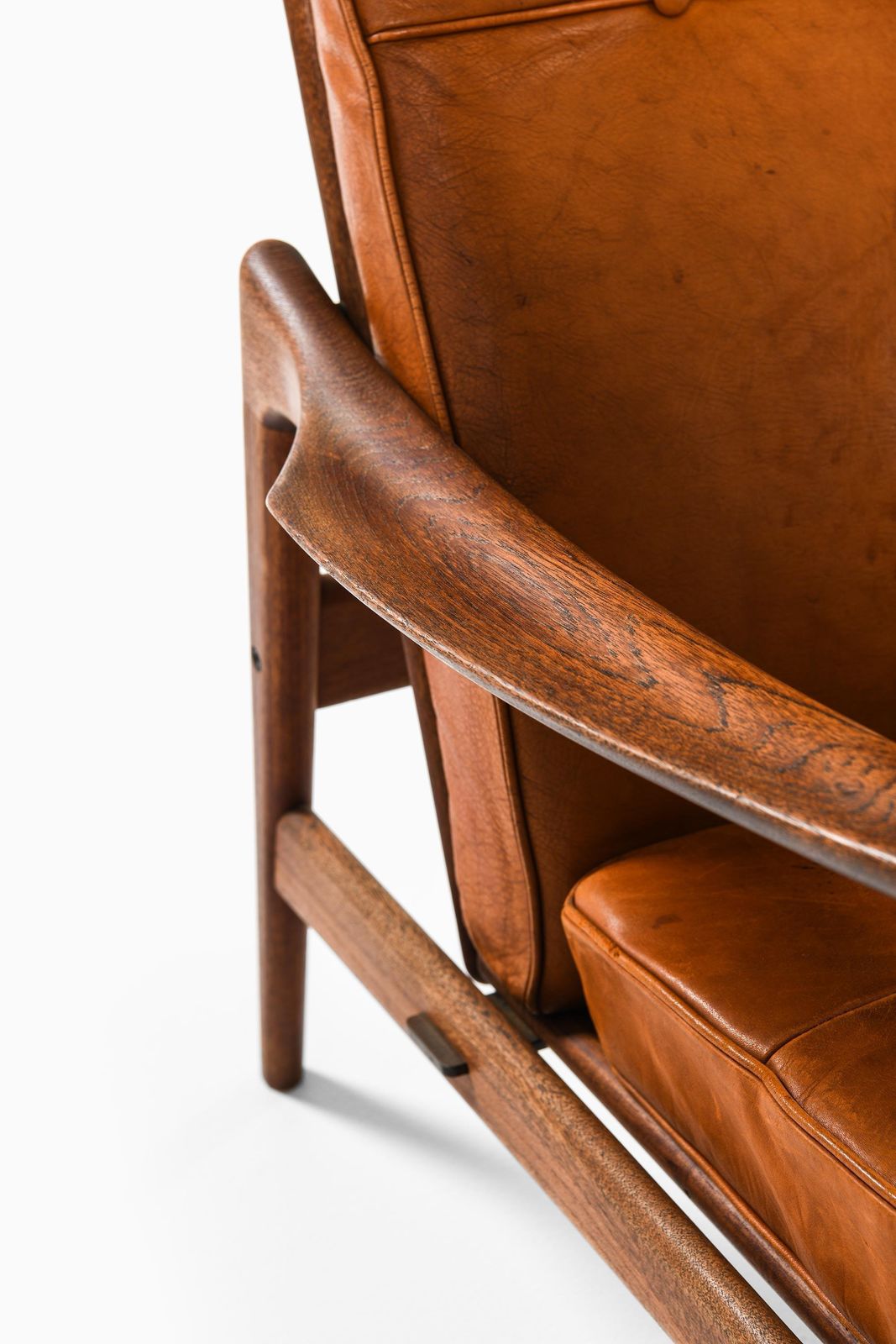 Set Of 2 Easy Chairs In Leather And Teak By Ib Kofod Larsen, 1950s photo for sale