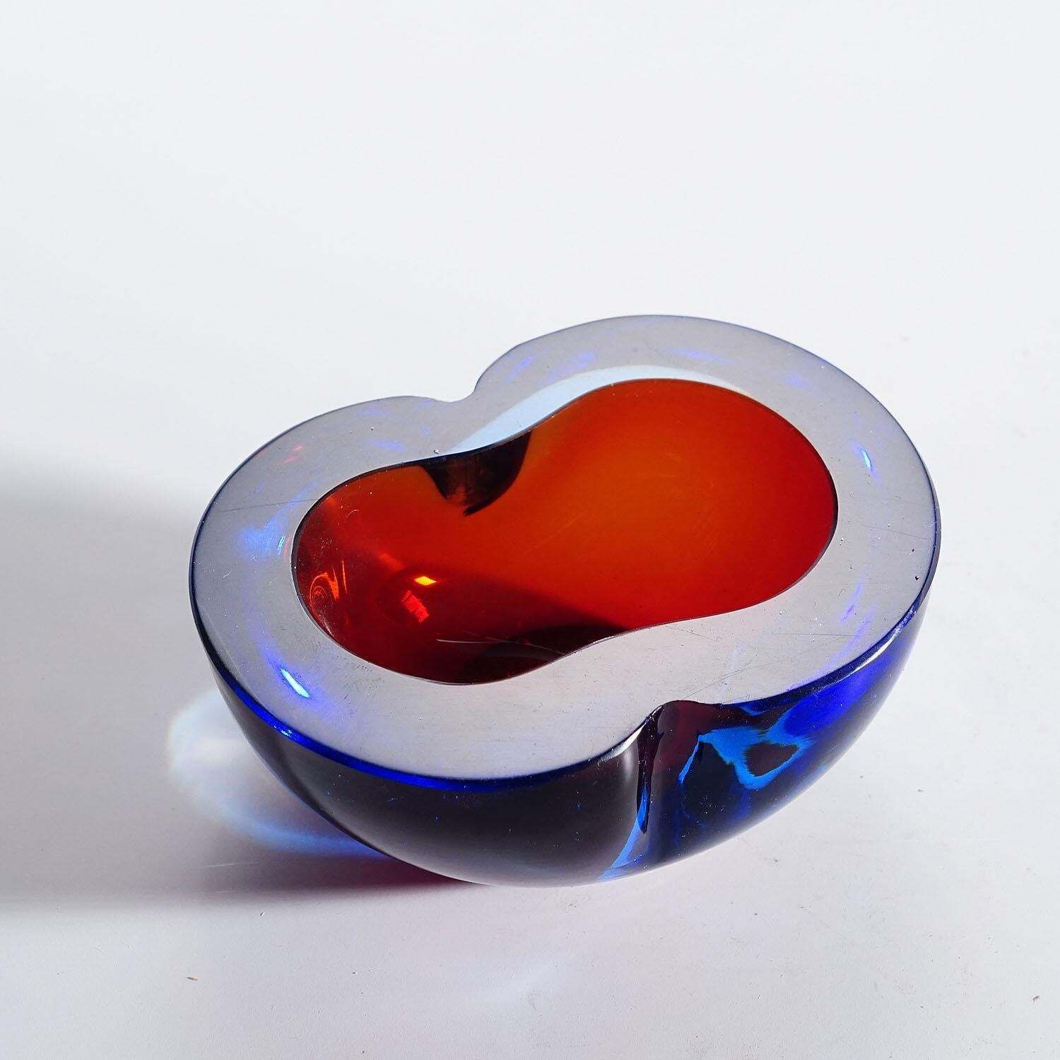 Seguso Vetri D'arte Murano Sommerso Glass Bowl 1960s photo 227.0