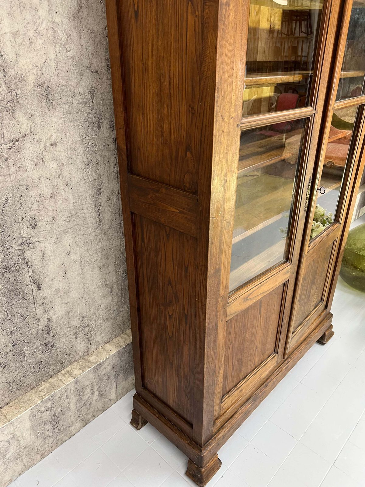 995.0 Vitrine Double Door Glazed Display Cabinet photo