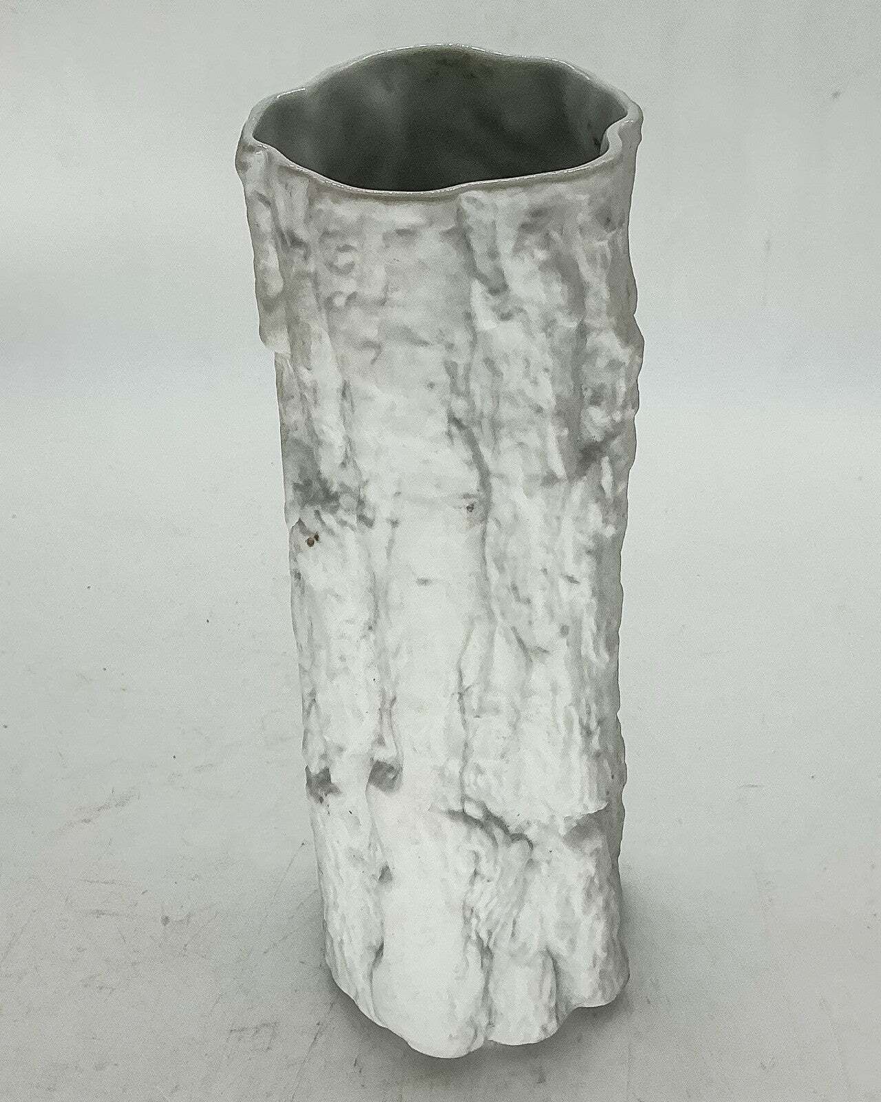 Bareuther Op Art Vase Matt White Porcelin Bavaria Kpm German 70s Mcm 23cm