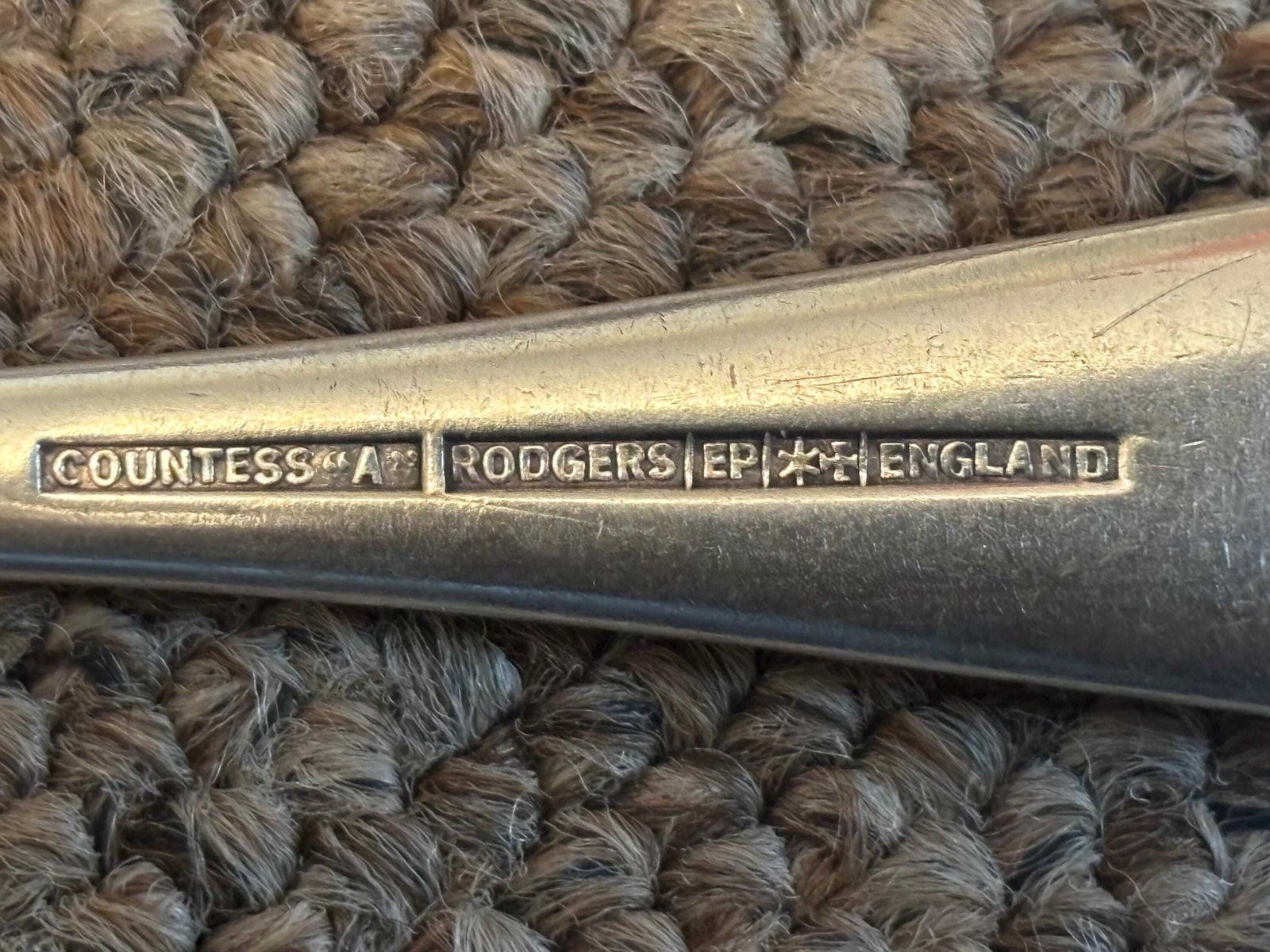 photo for sale Joseph Rodgers & Sons Epns George V 6 Place Canteen Cutlery In Oak Box 41 Pieces