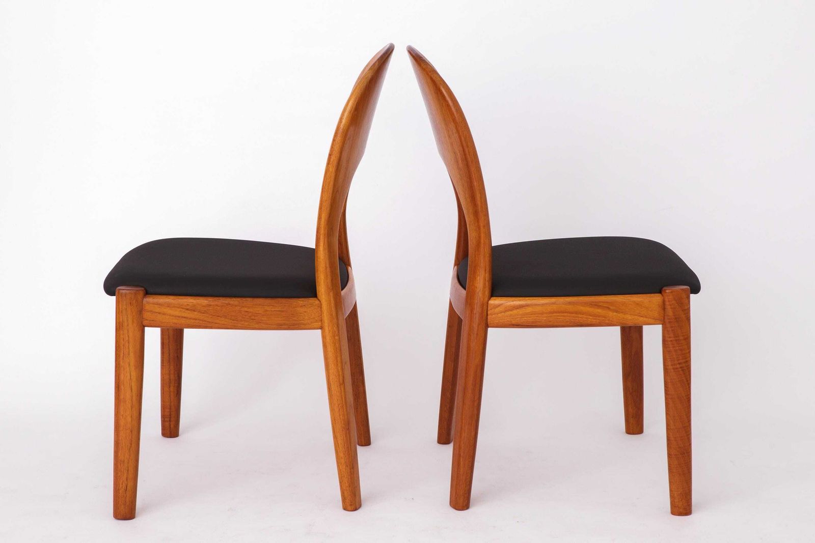 Set Of 6 Dining Chairs By Danish Designer Niels Koefoed (1970s) photo vinterior