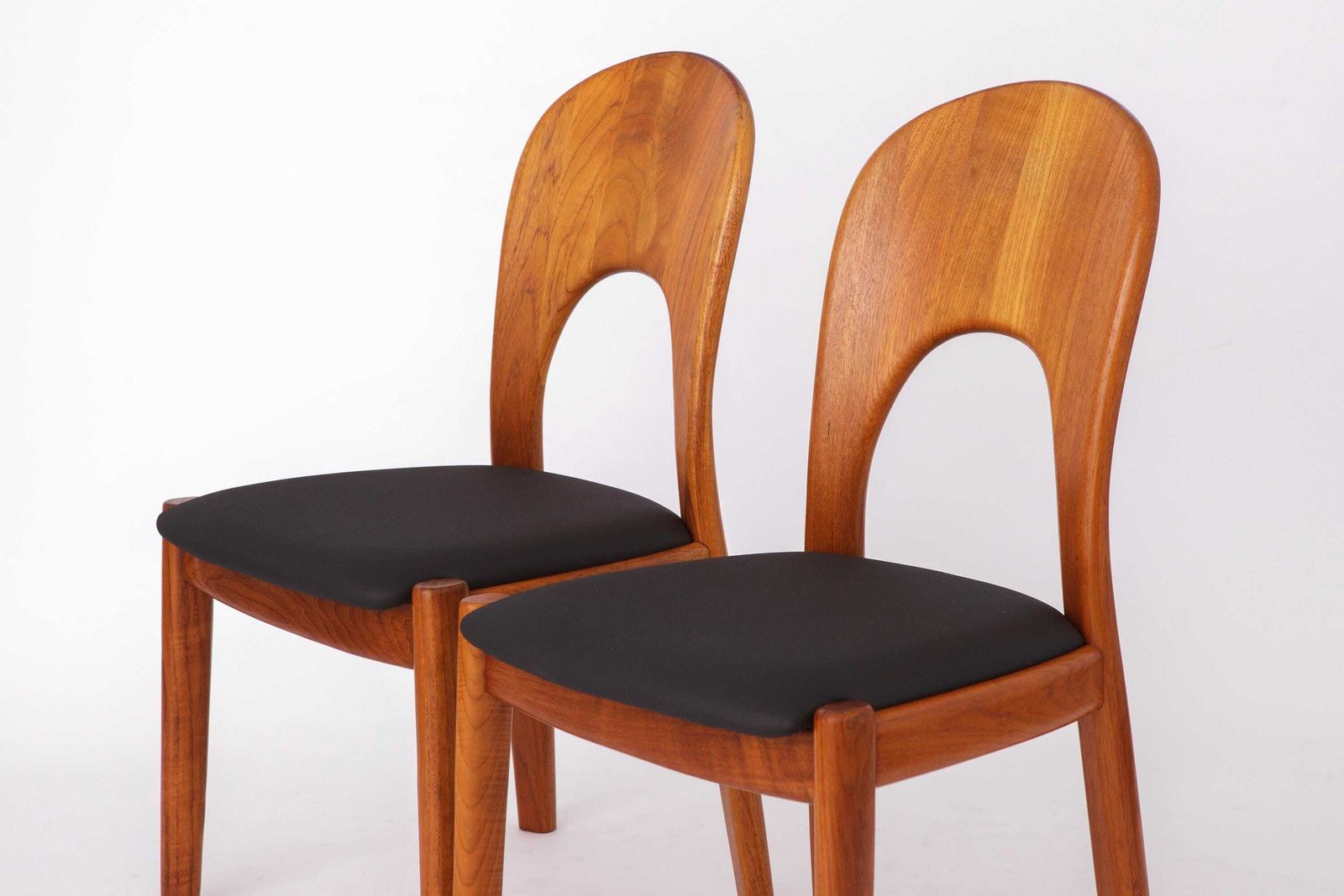 Set Of 6 Dining Chairs By Danish Designer Niels Koefoed (1970s) photo vintage