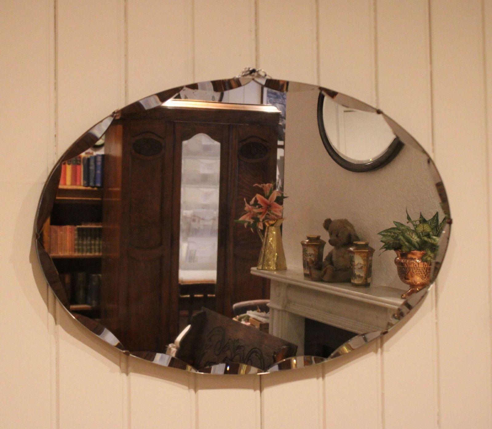 Oval Cut Glass Wall Mirror, 1930s photo vinterior