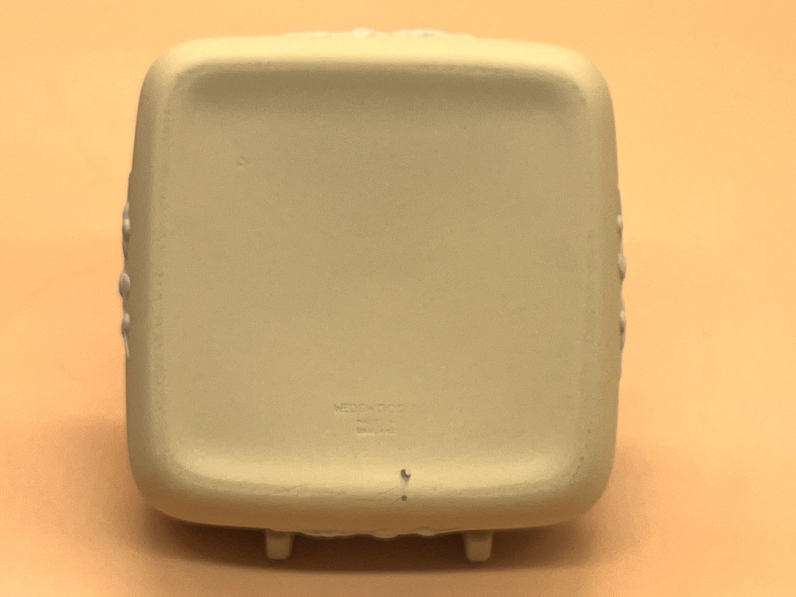 Wedgwood Pottery Yellow Jasperware Prunus Blossom Design Square Trinket / Jewelry Box. photo vinterior