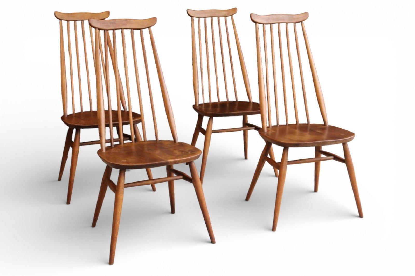 photo vintage Set Of 4 Mid Century Ercol Goldsmith Dining Chairs Elm & Beech 1960s