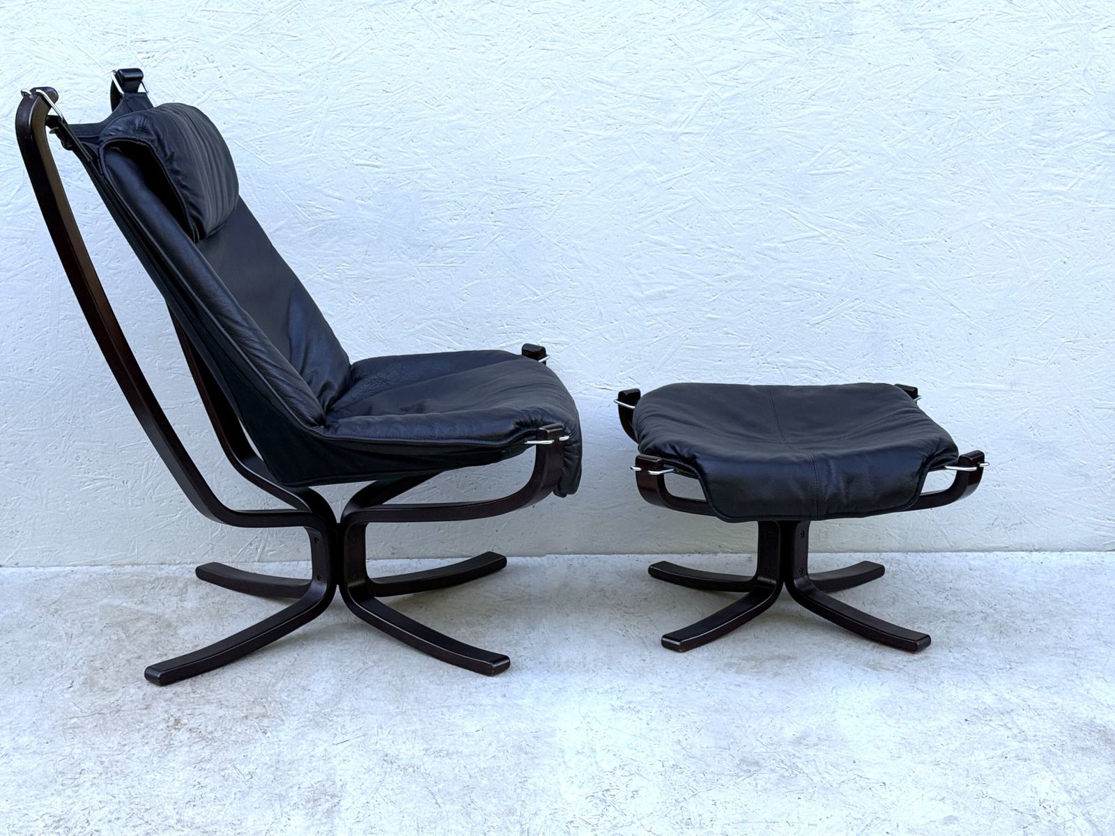 Falcon Chair And Footstool By Sigurd Ressel photo buy